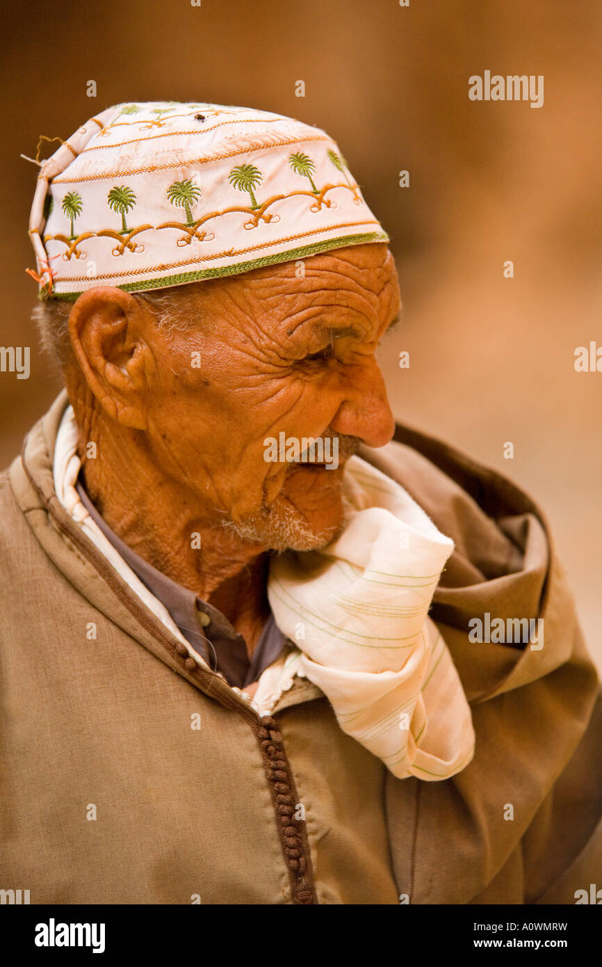 Il vecchio uomo Berbero in Monti Atlas in Marocco Foto Stock