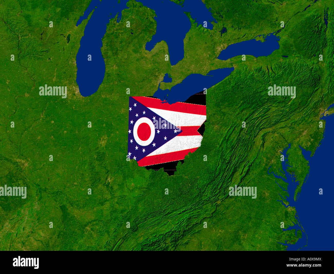 Immagine satellitare dello stato di Ohio USA coperto dalla bandiera di Stato Foto Stock