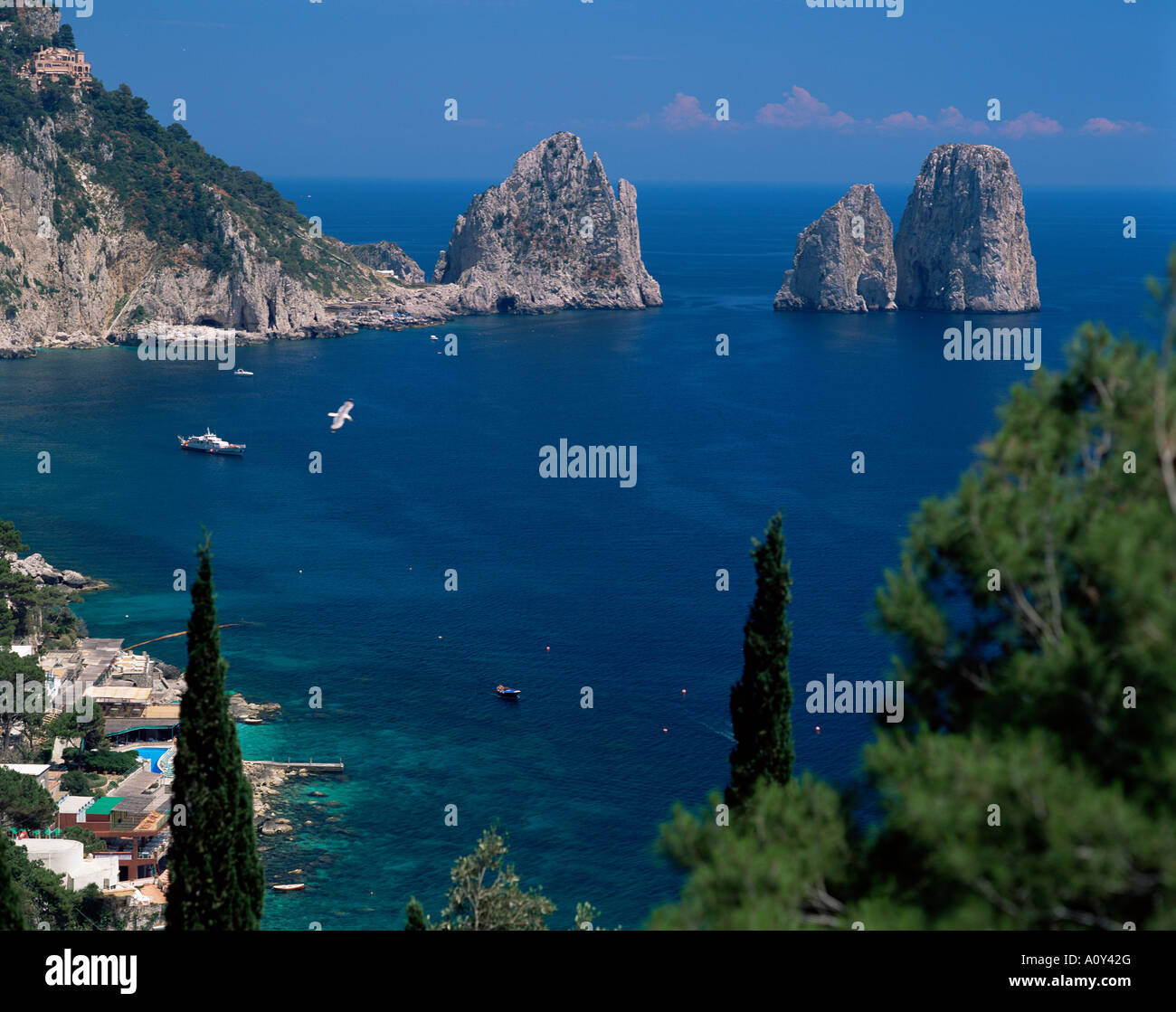 Faraglioni Capri Campania Italia Europa Mediterraneo Foto Stock