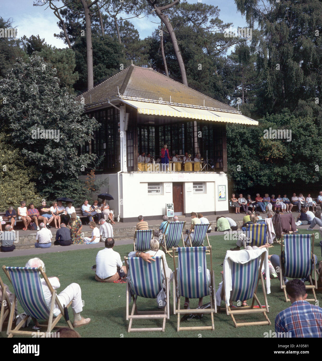 Luglio 1997: Parco bandstand, Bournemouth Dorset, England, Regno Unito, Europa Foto Stock