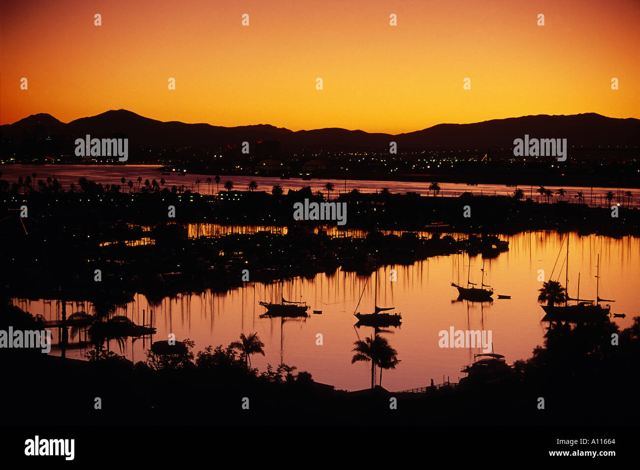 Porto al tramonto di San Diego California USA Foto Stock