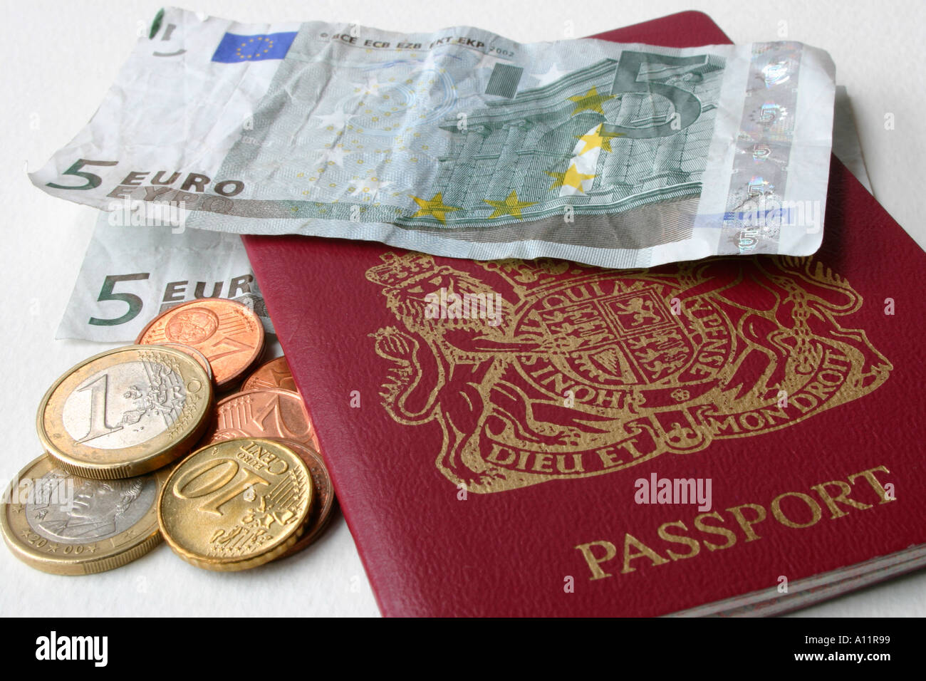 Passaporto in corso di validità e di Euro Foto Stock