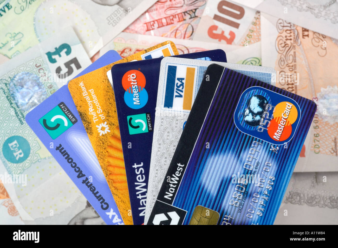 British UK carta di credito su banca inglese note Foto stock - Alamy