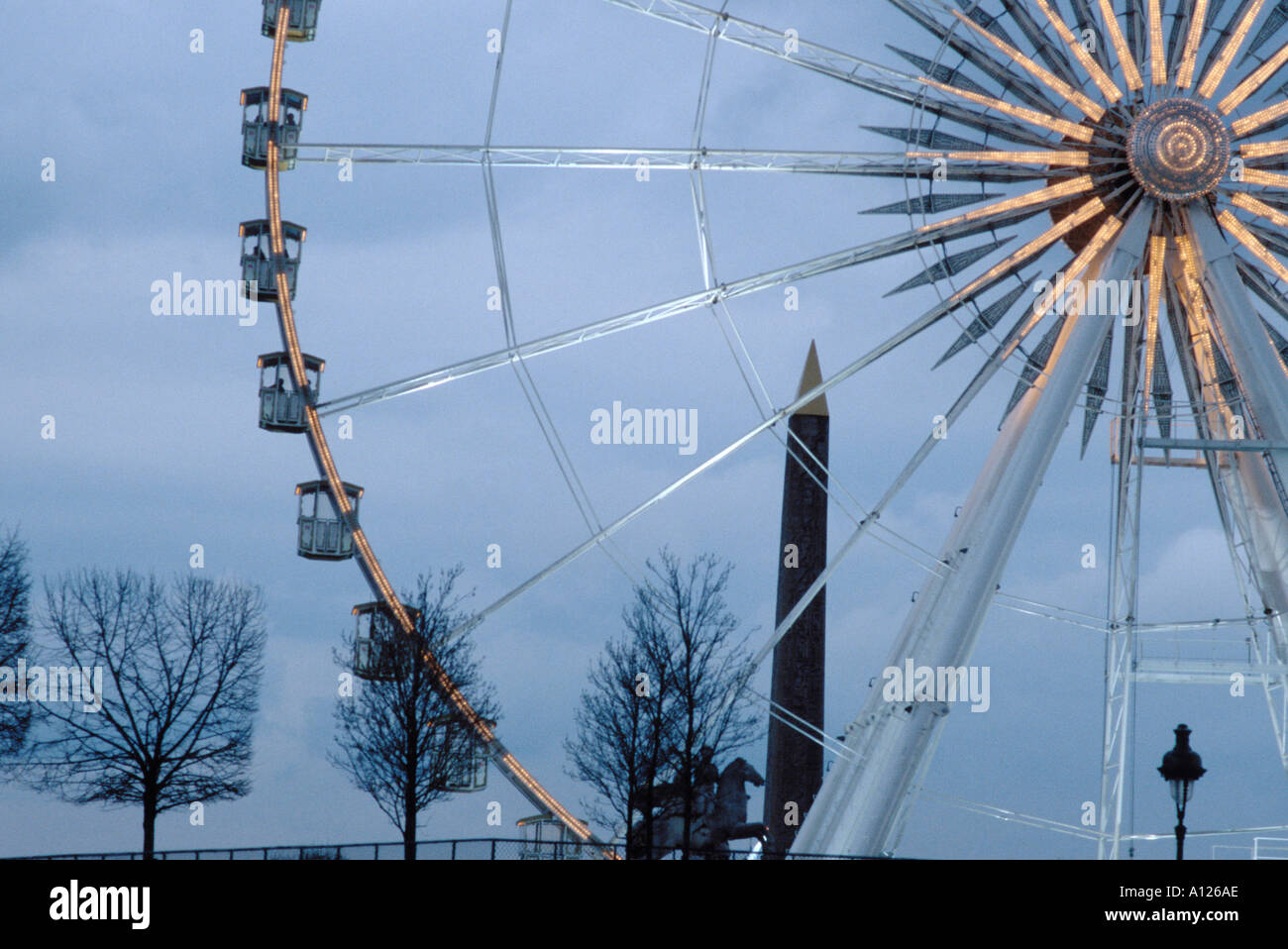 Ruota panoramica Ferris Giardini Tuileries Parigi Francia Foto Stock