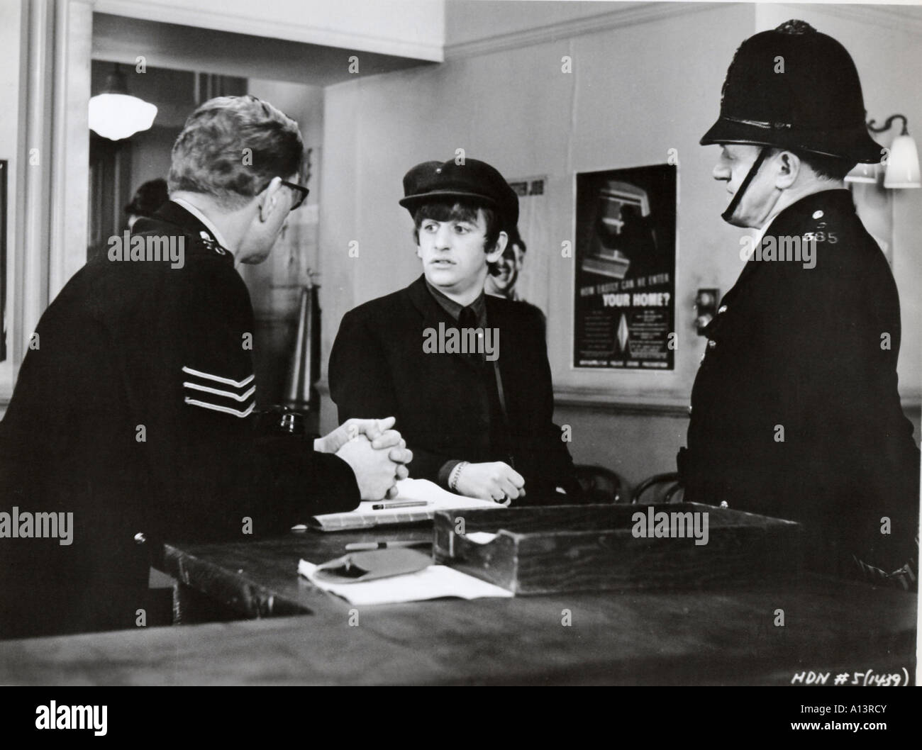 Una giornata di duro notte anno 1964 Director Richard Lester Ringo Star Foto Stock