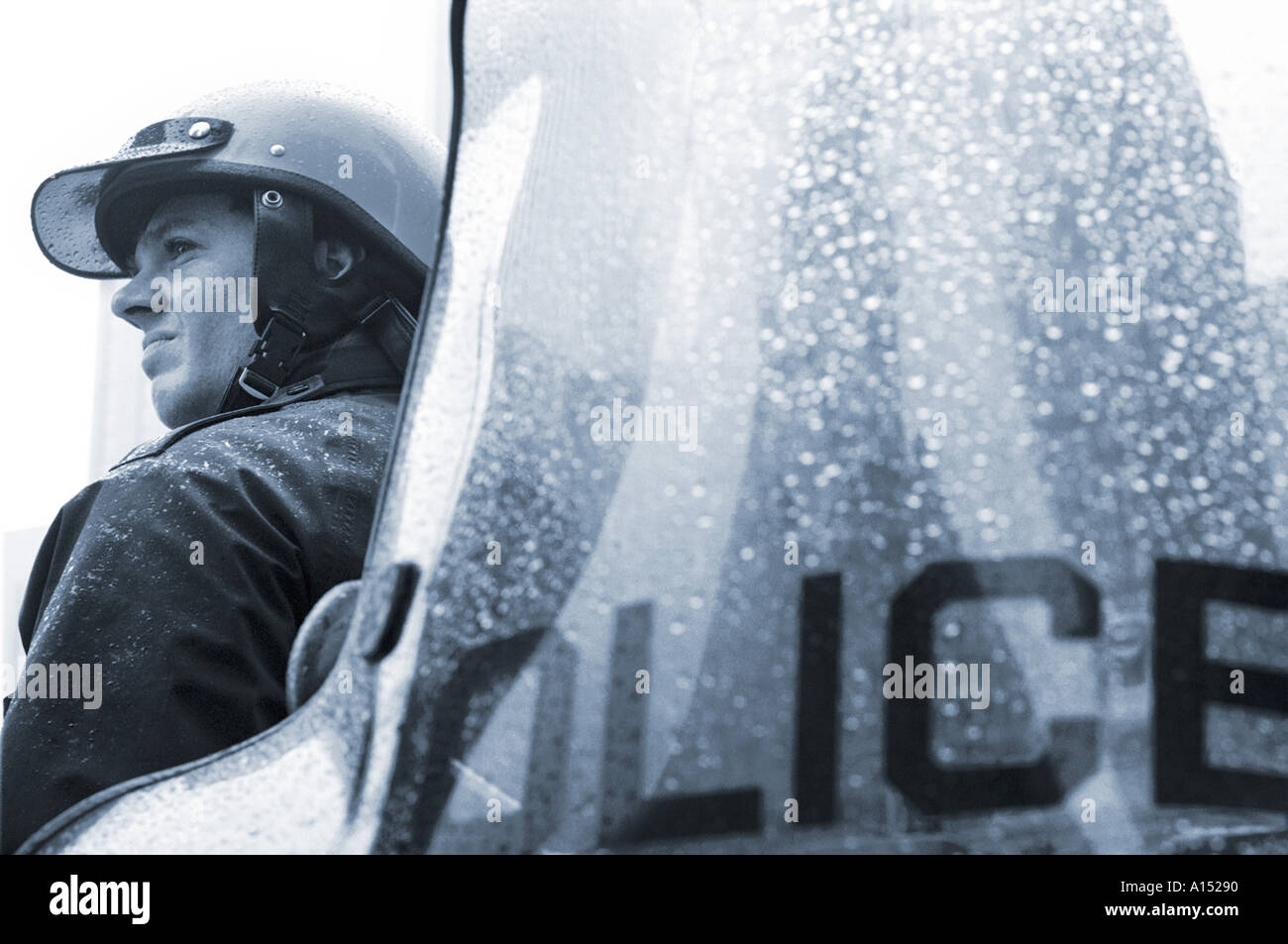 Poliziotto con il motociclo Foto Stock