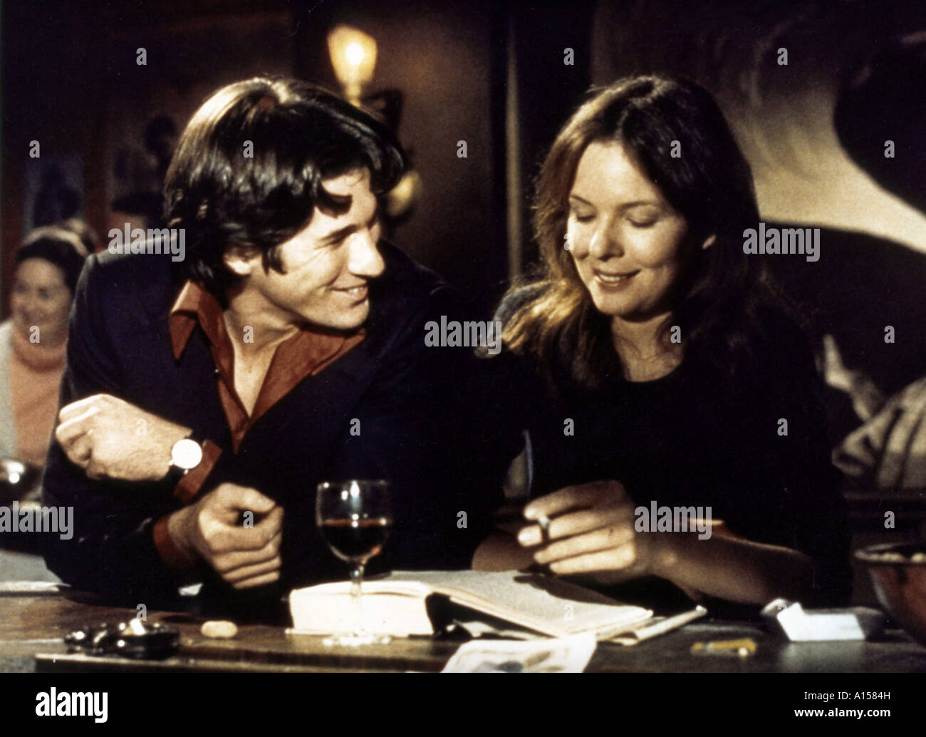 In cerca di Mr Goodbar Anno 1977 Il Direttore Richard Brooks Diane Keaton Richard Gere Foto Stock