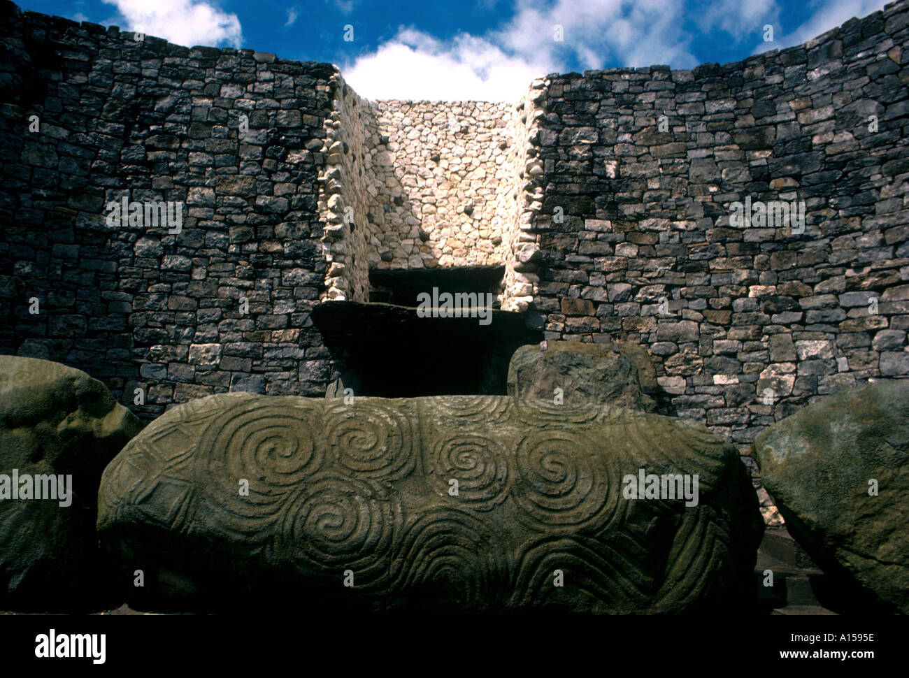 Newgrange Co Meath Irlanda un Woolfitt Foto Stock