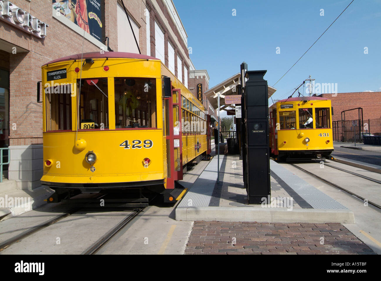 Florida popolare destinazione turistica a Ybor City Tampa FL città nota per il fatto a mano di sigari dal tabacco importato in tutto il mondo Foto Stock
