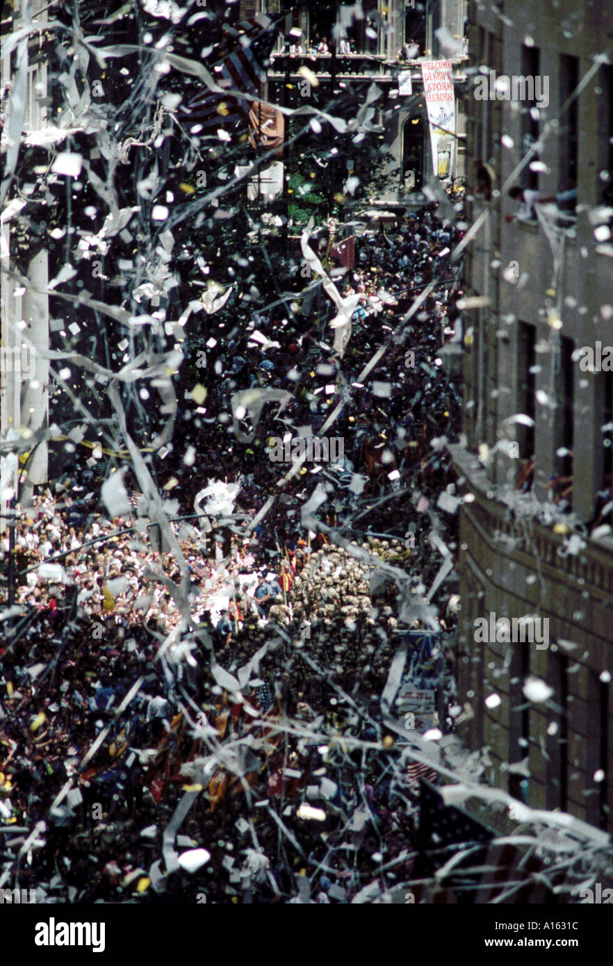 TICKER TAPE PARADE FUNZIONAMENTO Benvenuti HOME NEW YORK CITY Foto Stock