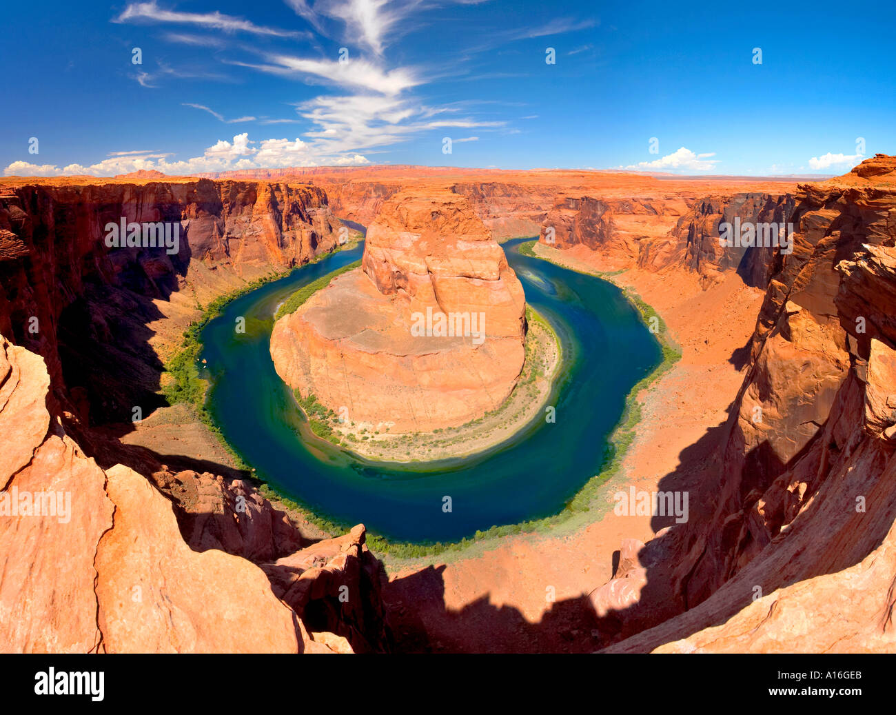 Un ultrawide vista della spettacolare curva Horseshoe Canyon creato dal fiume Colorado - Pagina - Arizona - USA Foto Stock