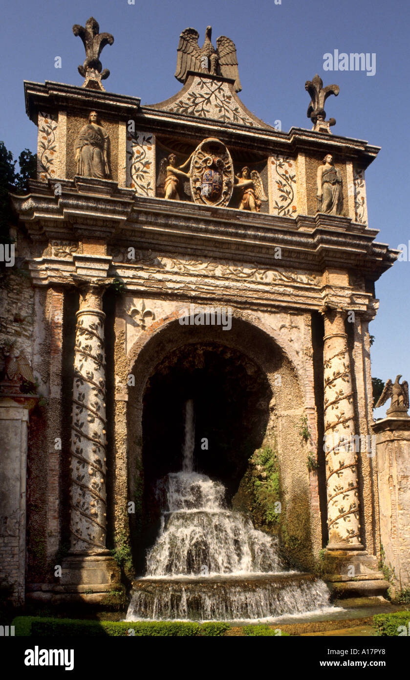 Villa d'Este Villa del 16th secolo a Tivoli, fontane rinascimentali italiane nei pressi di Roma, il cardinale Ippolito II d'Este Papa Alessandro V, Italia. Foto Stock