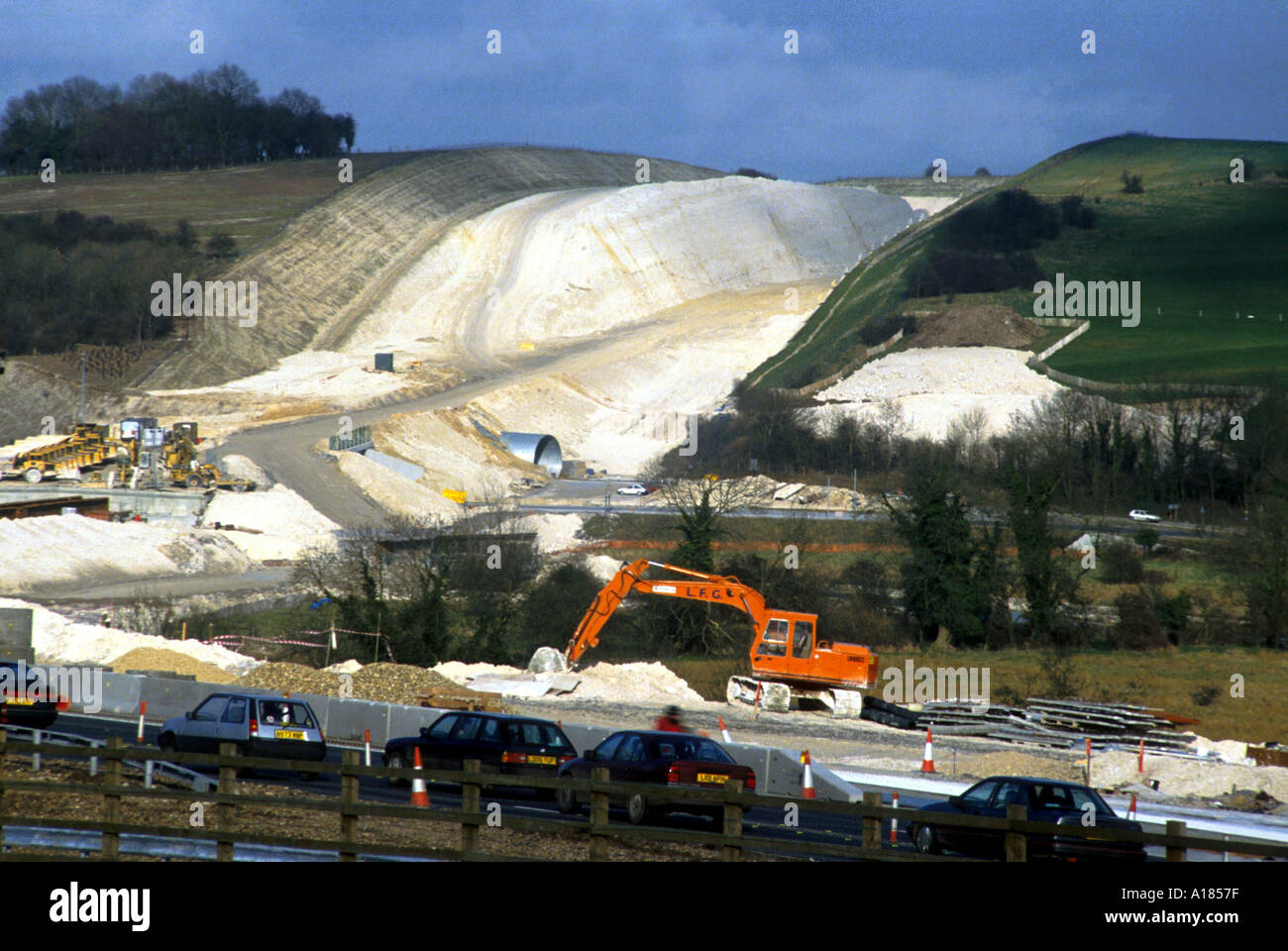 Taglio attraverso Chalk Hill per la costruzione di un nuovo tratto di autostrada M3 Twyford All England Regno Unito un C Waltham Foto Stock