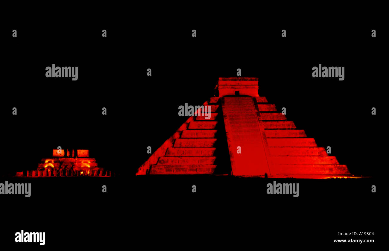 Yucatan Messico Chichen Itza il Castello, o Piramide di Kukulcan Foto Stock