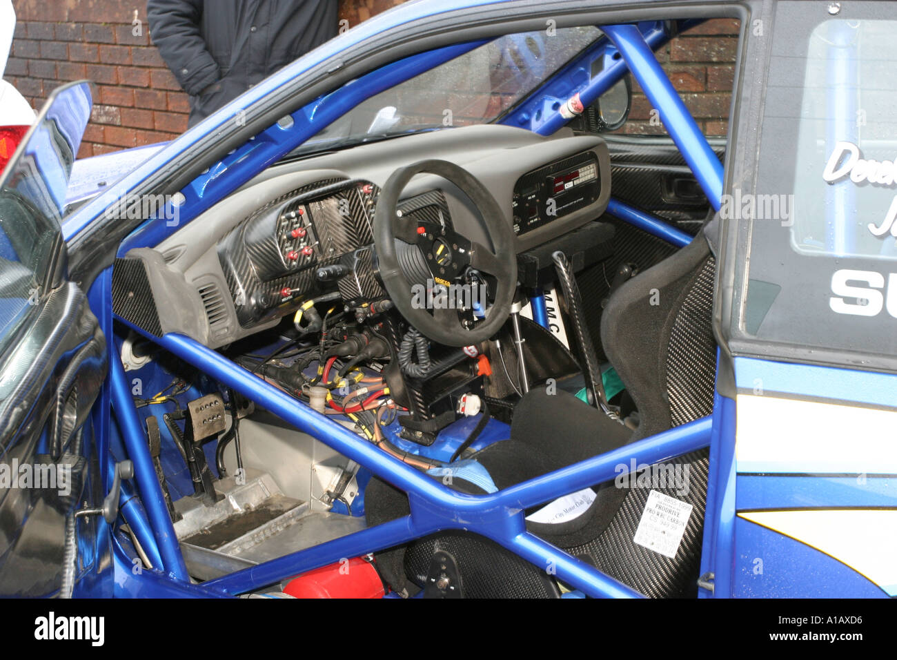 All'interno di una Subaru Impreza rally car scooby Foto Stock