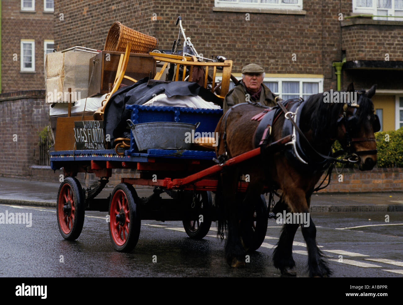 RAG e uomo di osso EASINGTON County Durham Inghilterra 1986 2007 Foto Stock