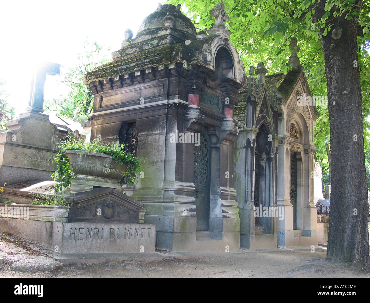 Lapide cimitero Pere Lachaise Parigi Francia Foto Stock