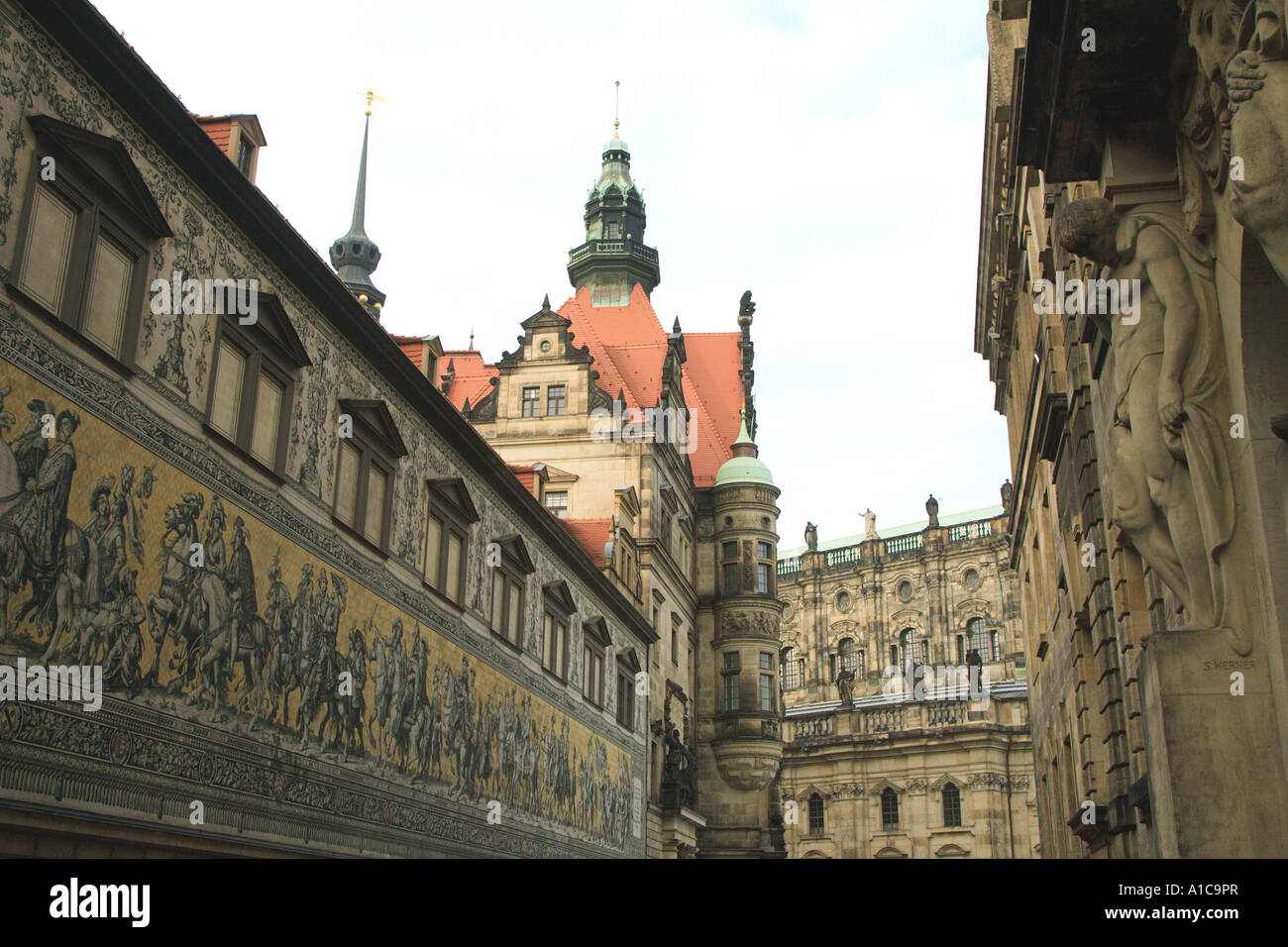 Fregio di porcellana a Augusten street a Dresda, in Germania, in Sassonia, in Dresden Foto Stock