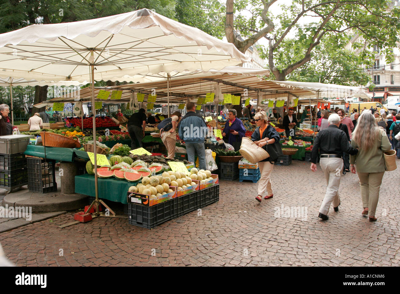Food street market in Parigi Francia Foto Stock