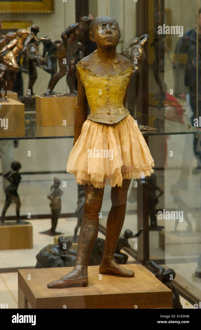Celebri sculture di Degas al Musee d orsay Parigi Francia Europa Foto Stock