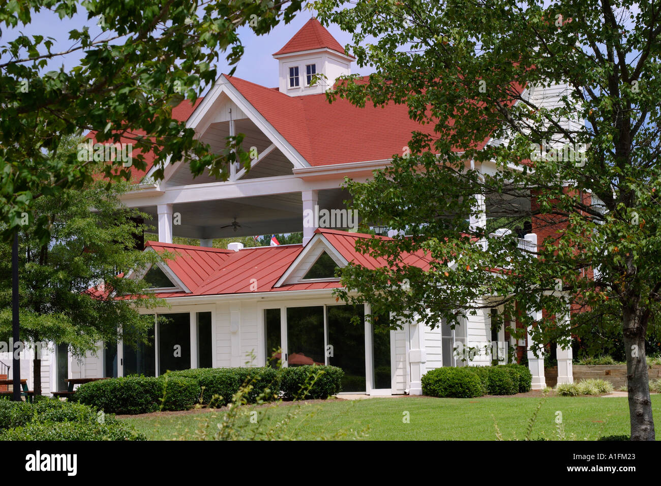 In stile country clubhouse in Fayetteville Georgia Foto Stock