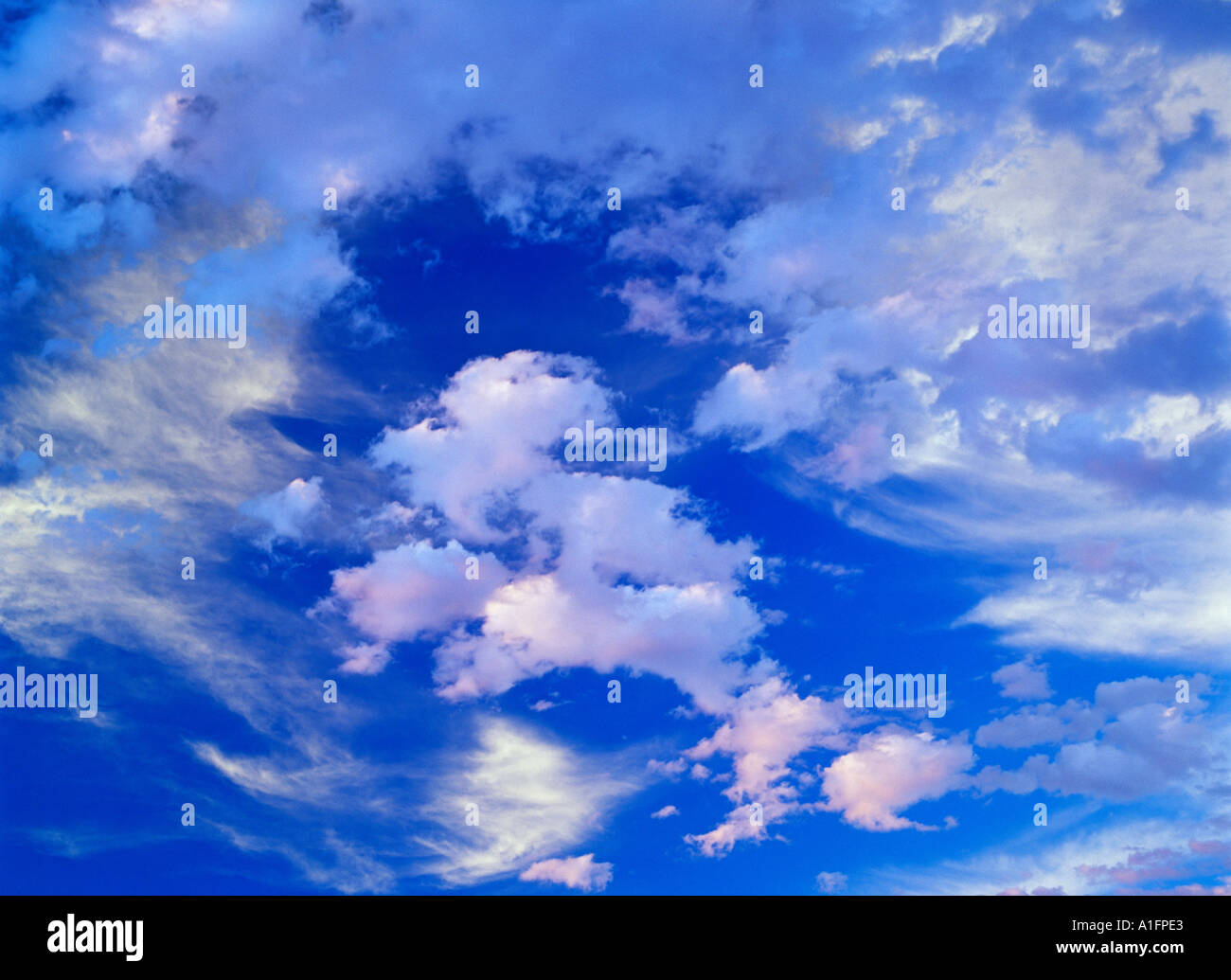 Nuvole al tramonto sul fiume Owyhee vicino Roma Oregon Foto Stock