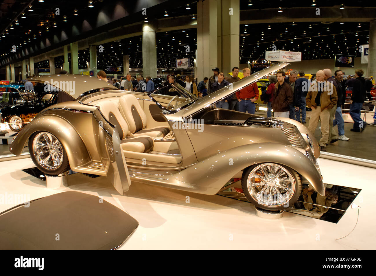 Impressione 1936 Ford Roadster di Chip Foose a Detroit Autorama 2005 Foto Stock