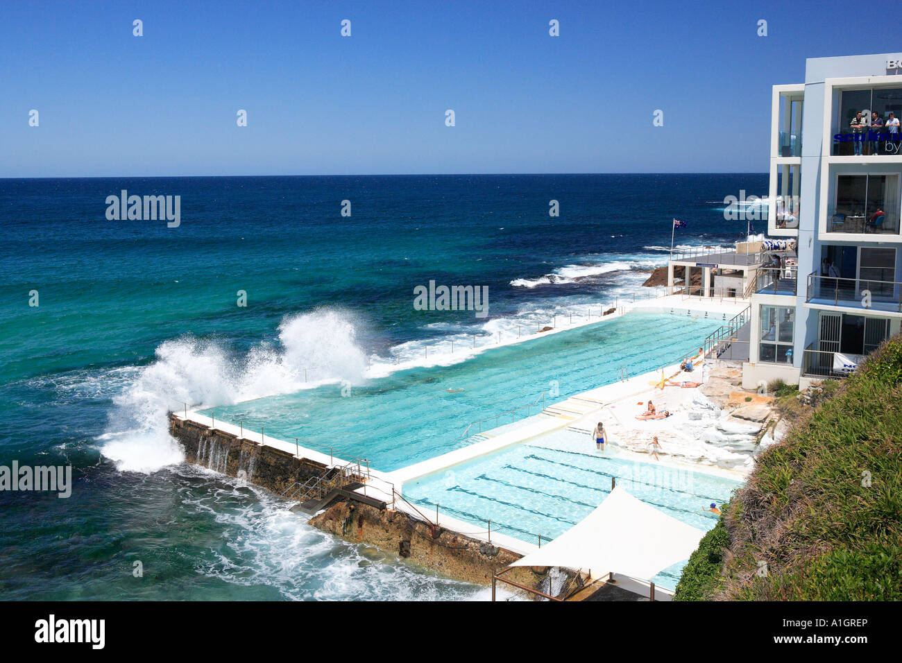 La spiaggia di Bondi sud tutto l'anno piscina surf, Sydney, Nuovo Galles del Sud, Australia Foto Stock