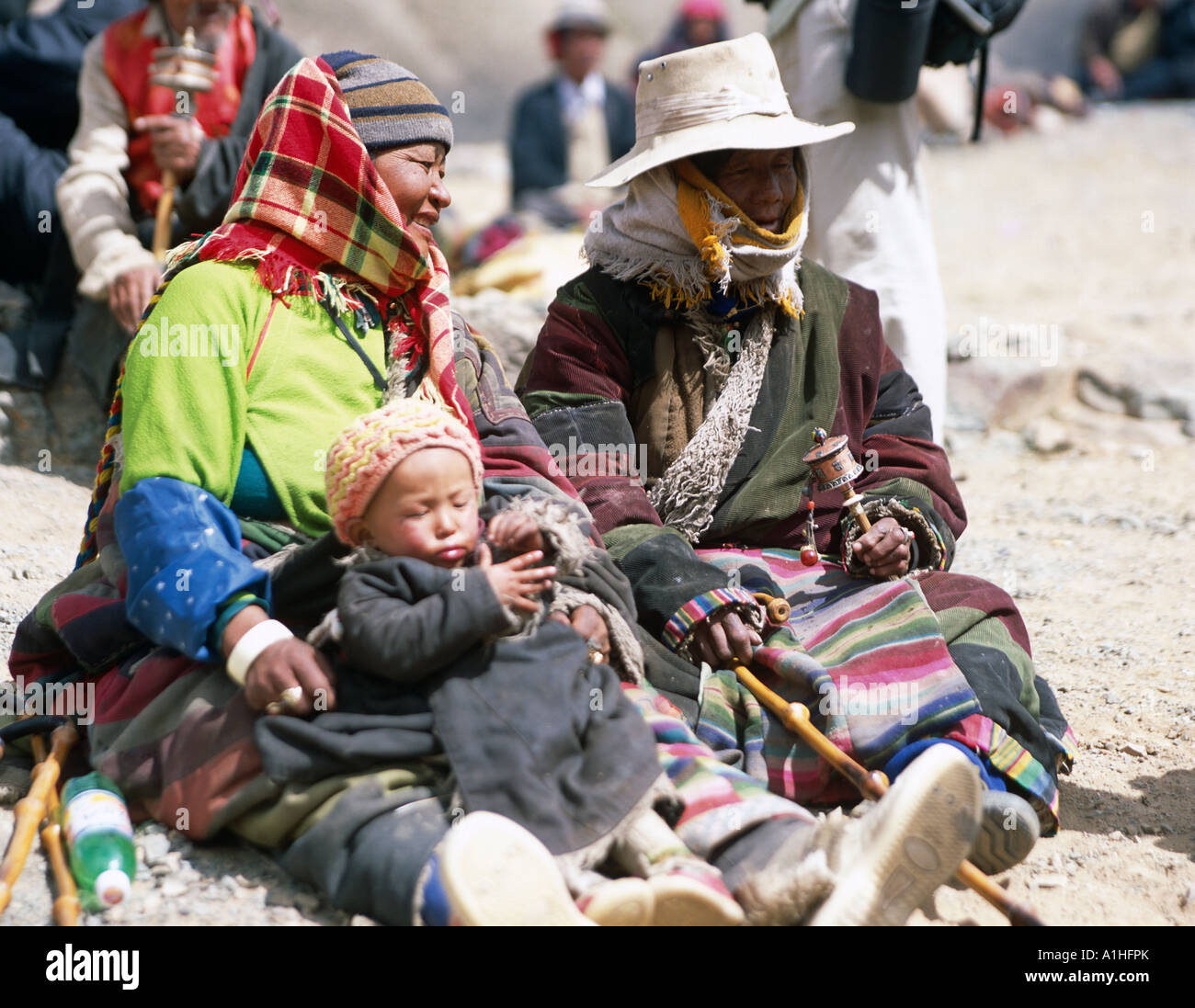 Enti locali del popolo tibetano al sorgere del polo Festival Monte Kailash Tibet Foto Stock