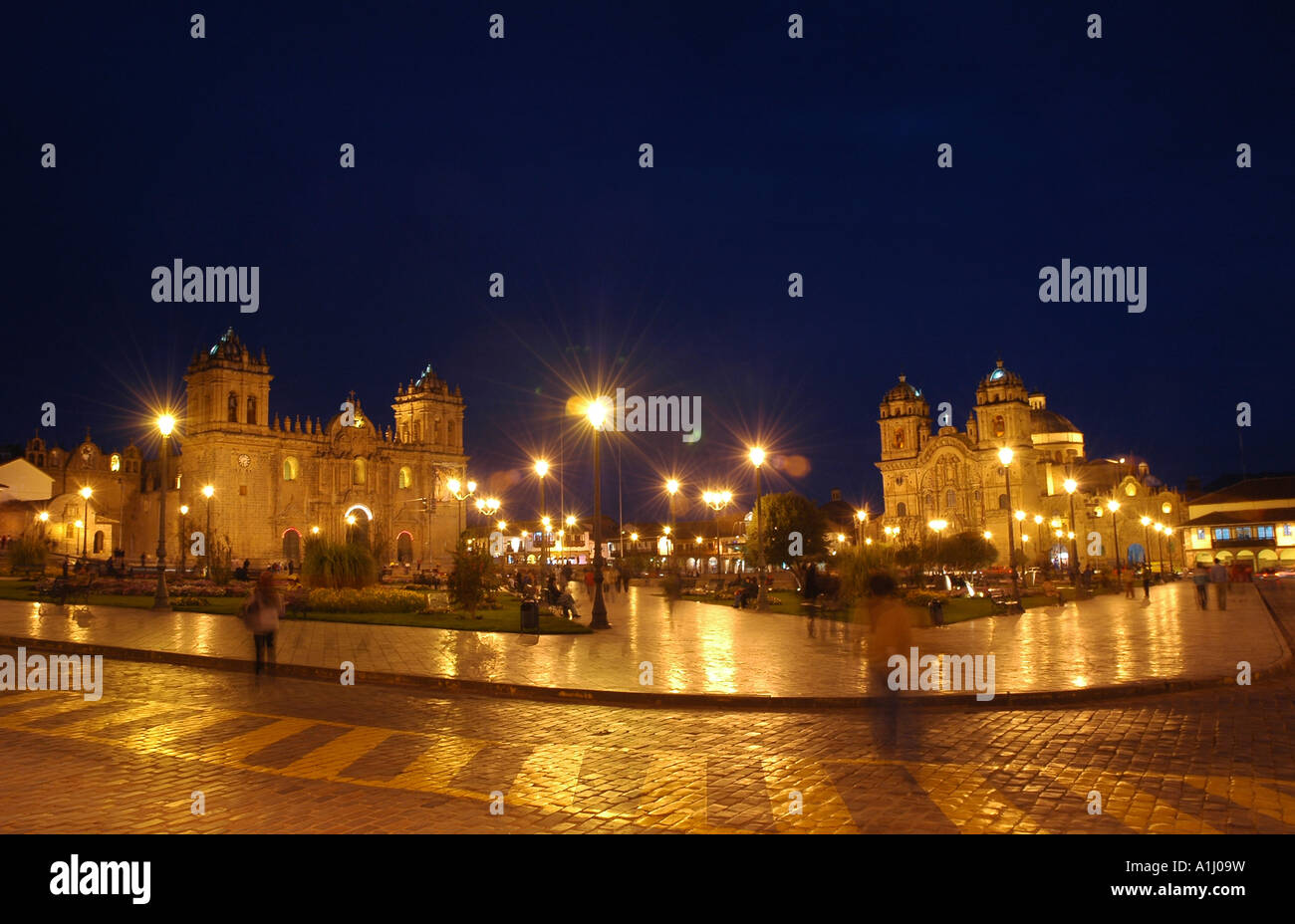 Plaza de Armas di notte Cusco Perú Foto Stock