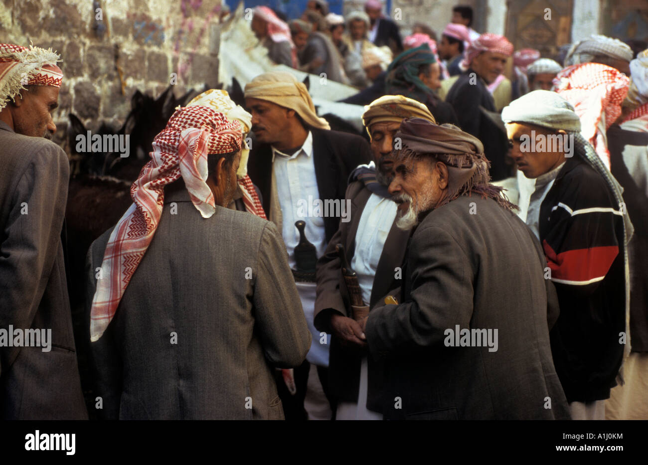 Mercato di asino in strada, Sana'a, Yemen Foto Stock