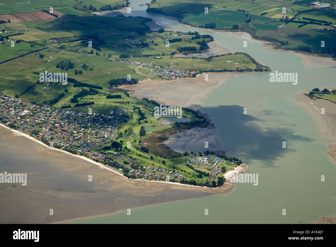 Clarks Beach Manukau Harbour Auckland Isola del nord della Nuova Zelanda antenna Foto Stock