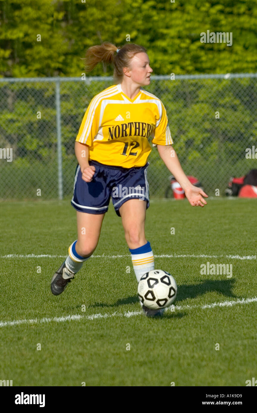 Alta scuola calcio femminile futbol azione calcio Port Huron Michigan Foto Stock