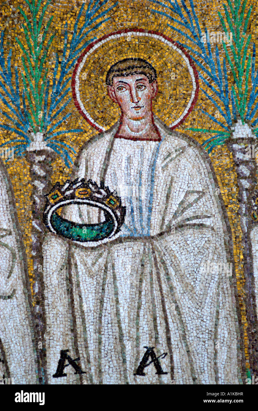 La basilica di apollinare nuovo è la basilica chiesa di ravenna