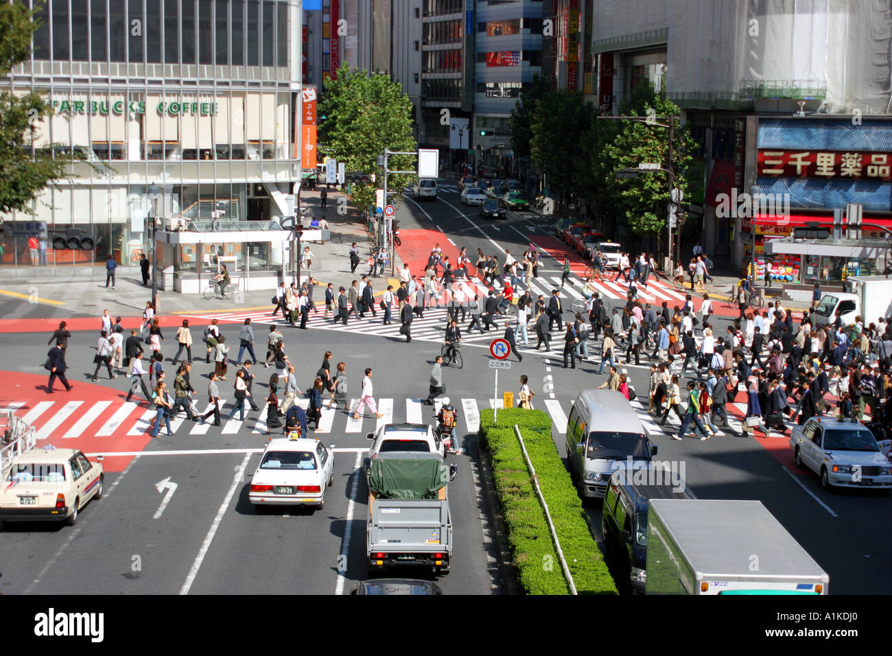 Intersezione affollate, Shibuya, Tokyo Foto Stock