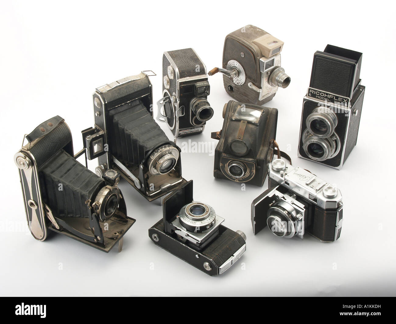 Un assortimento di vecchio stile di telecamere su pellicola Foto Stock