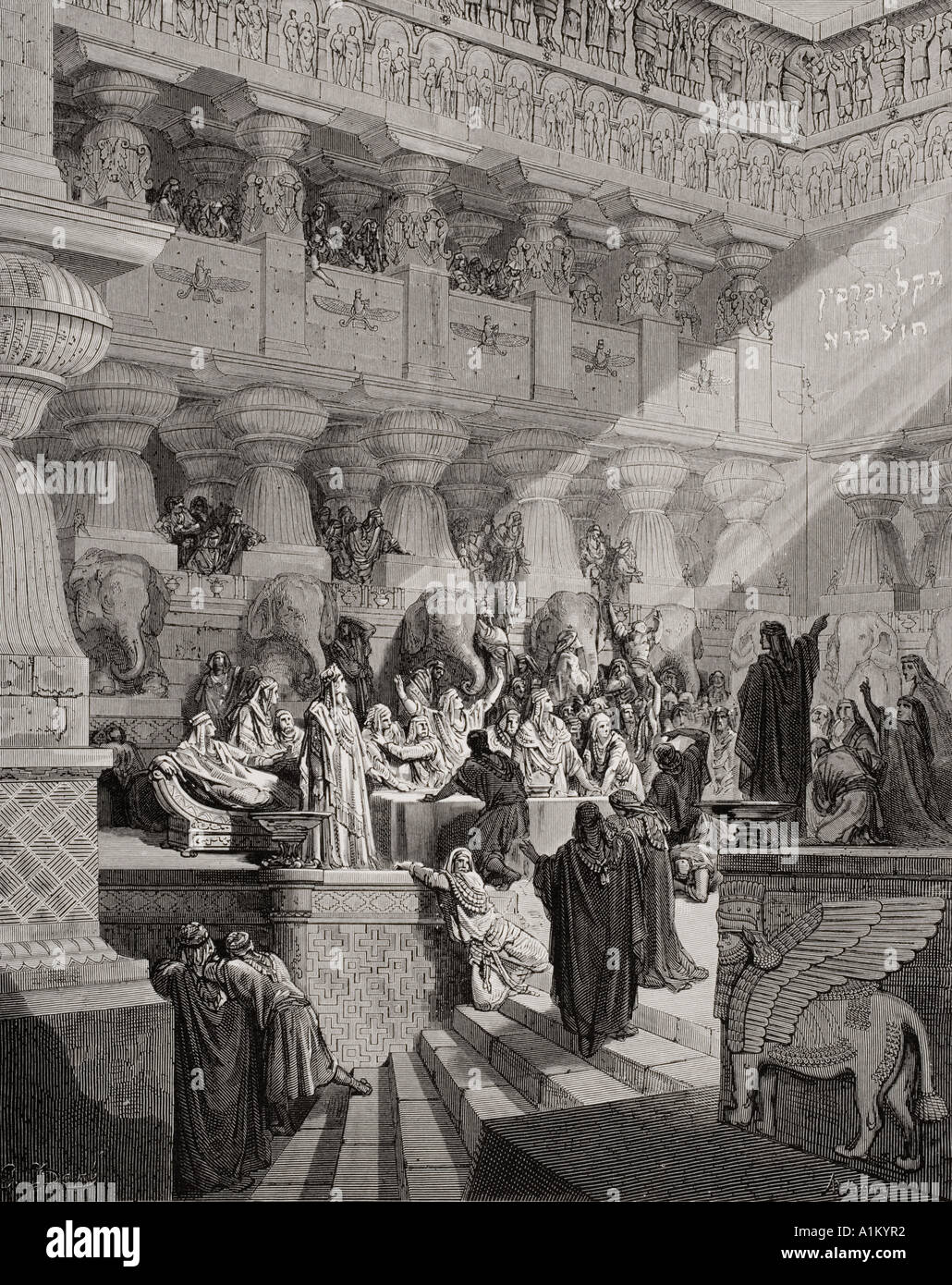 L'incisione che illustra Daniel v 25 a 28. Daniel interpretare la scrittura sulla parete dal Dore la Bibbia da Gustave Dore Foto Stock