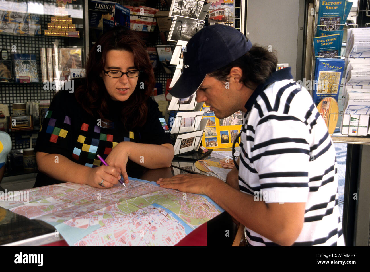 Lisbona Ufficio turistico informazioni mappa Portogallo Foto Stock