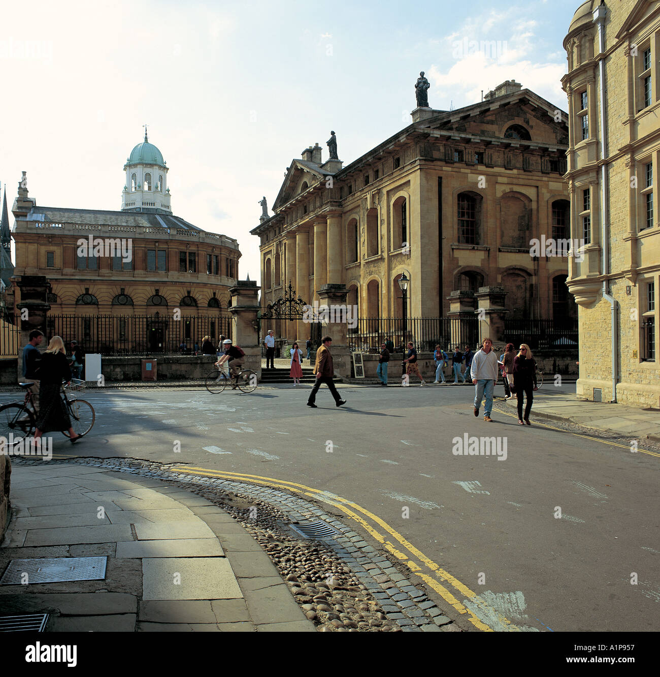 Il Sheldonian Theatre e Clarendon Building Oxford Foto Stock