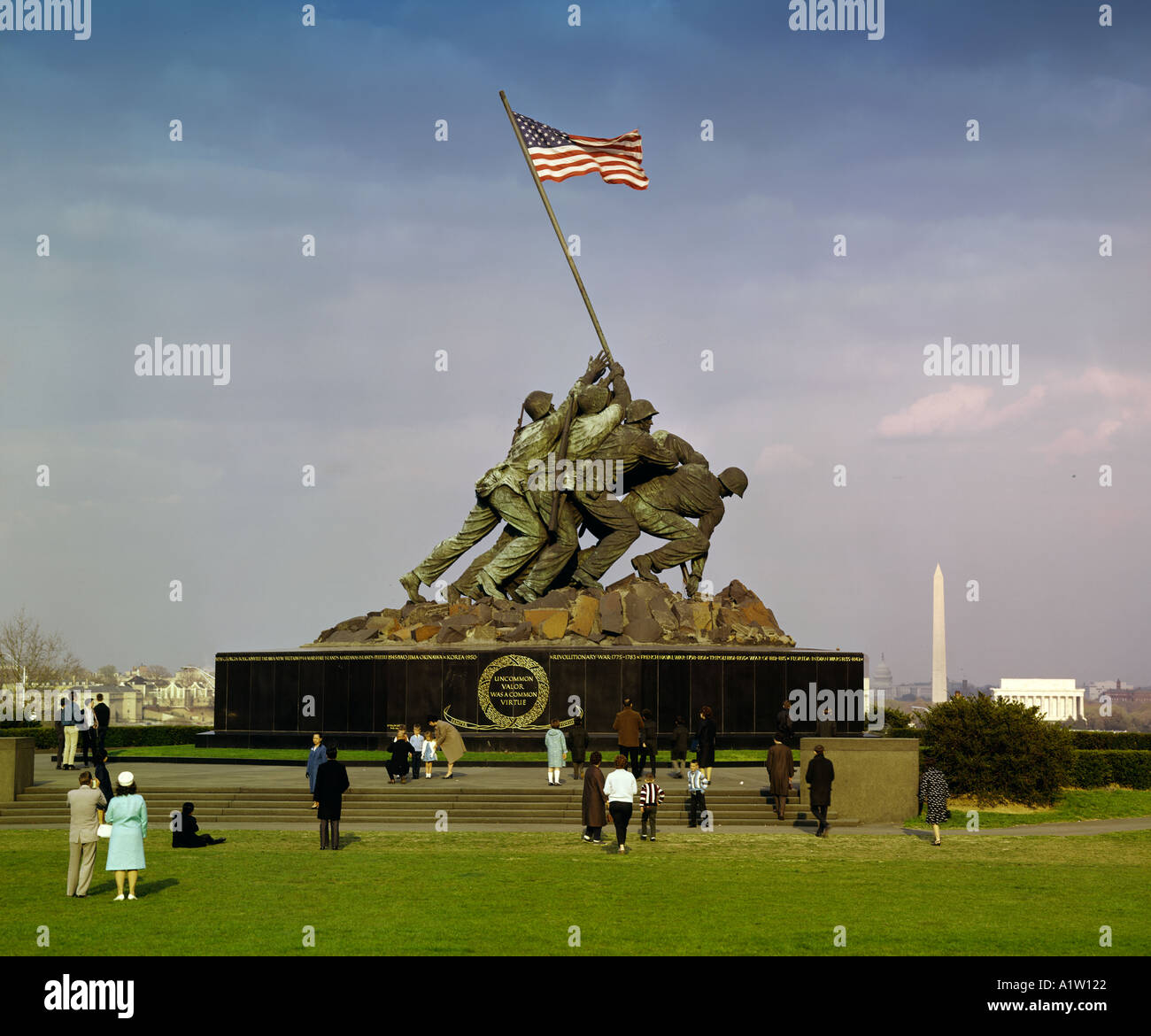 Statua di Iwo Jima U S Marine Corps Memorial presso il Cimitero Nazionale di Arlington Washington DC USA Foto Stock