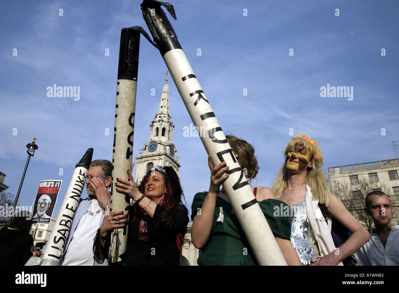 Anti trident manifestanti a Londra Foto Stock