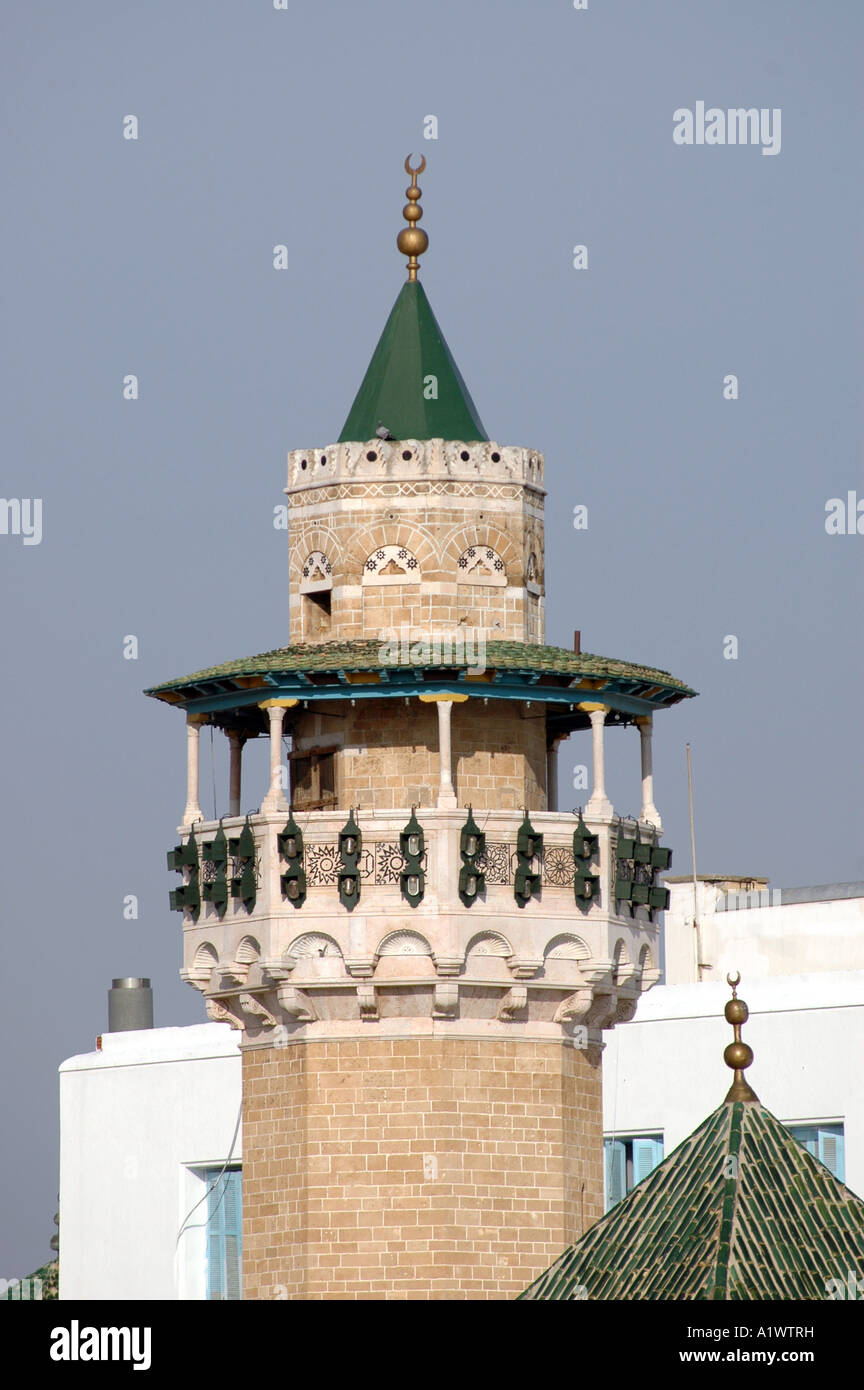 Youssef Dey minareto della moschea di Tunisi, capitale della Tunisia Foto Stock