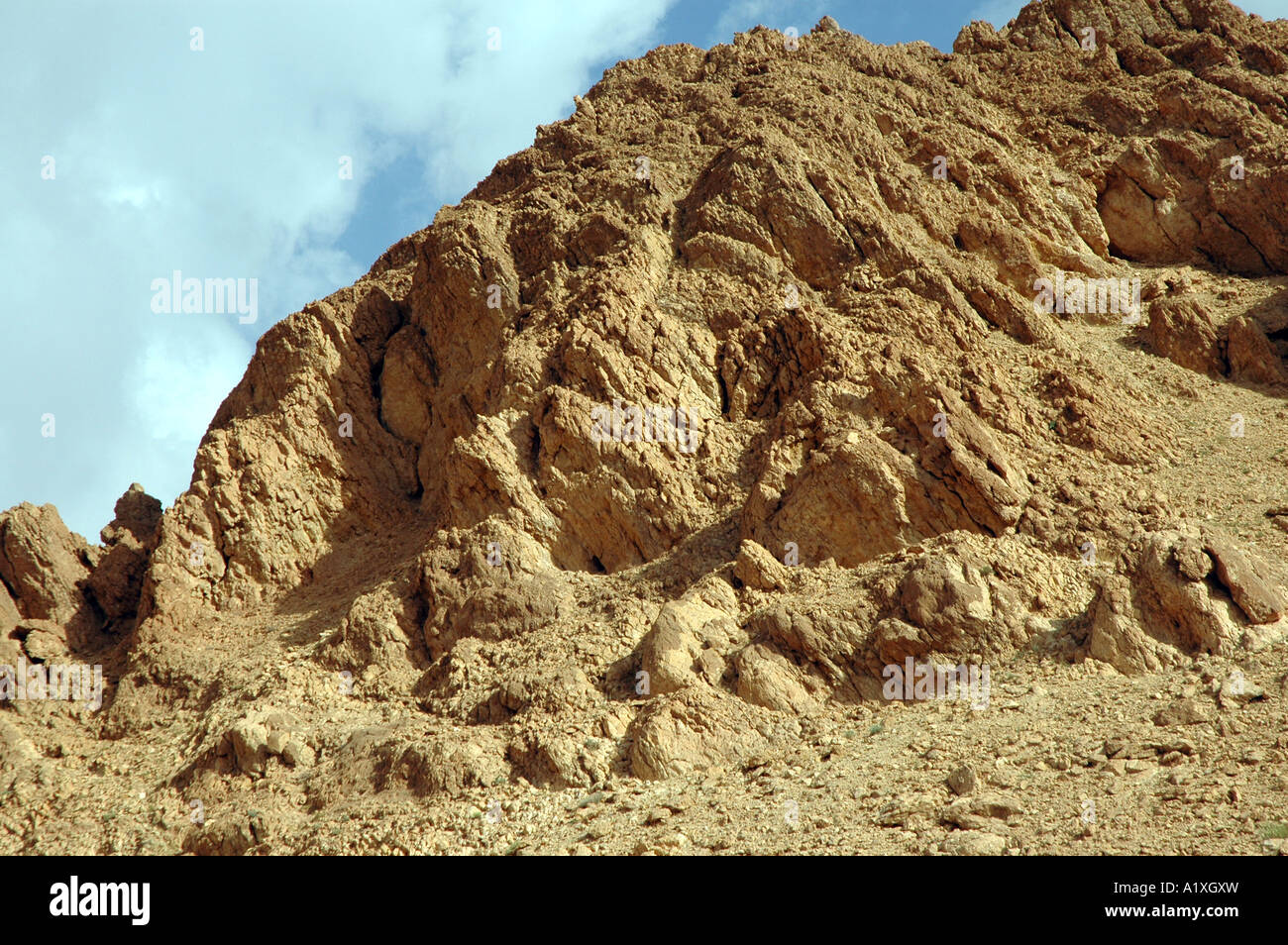 Rocce Chebika oasi nel Atlante Sahariano montagne, Tunisia Foto Stock