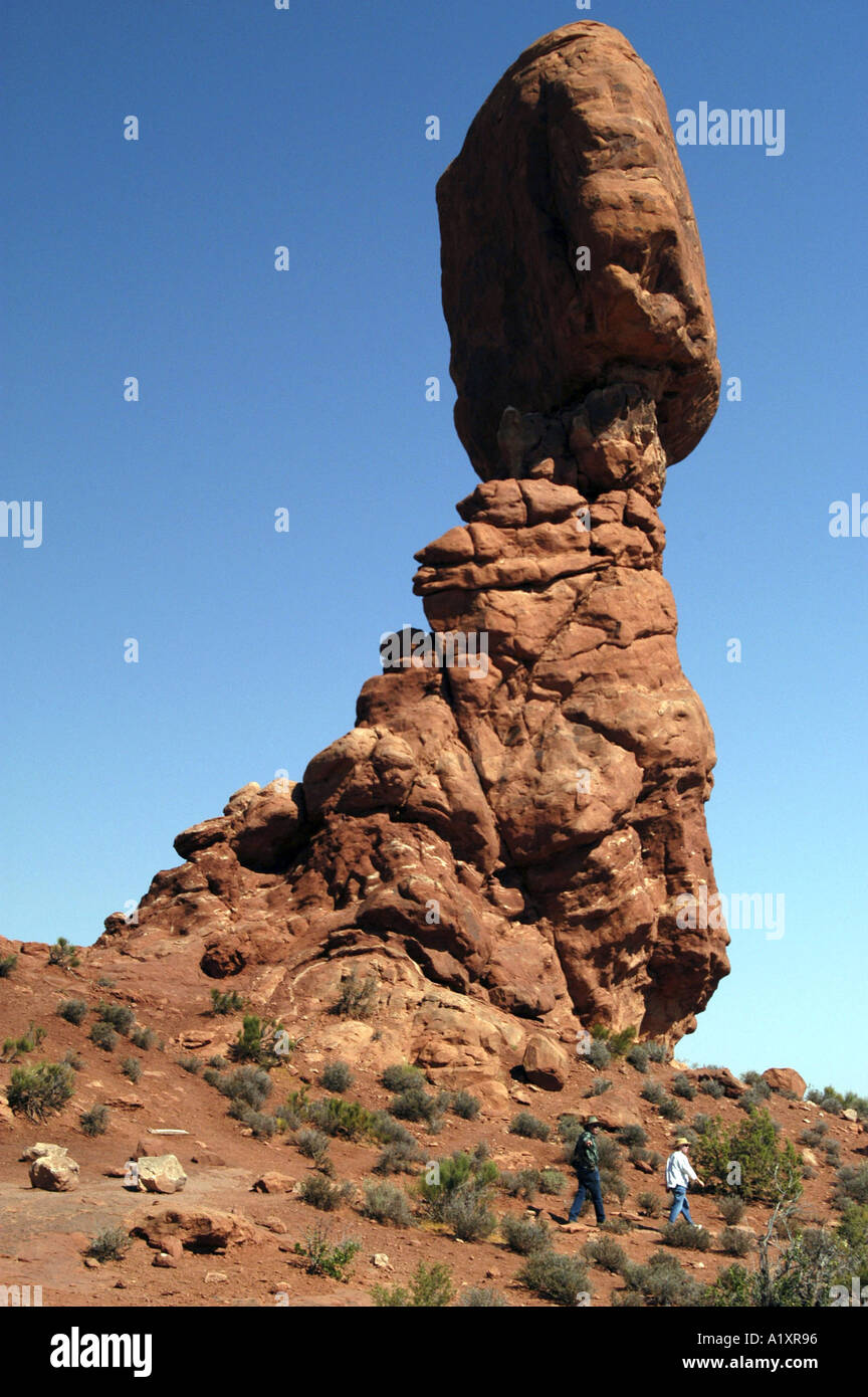 Roccia equilibrato. Arches National Monument, Moab, Utah, Stati Uniti d'America Foto Stock