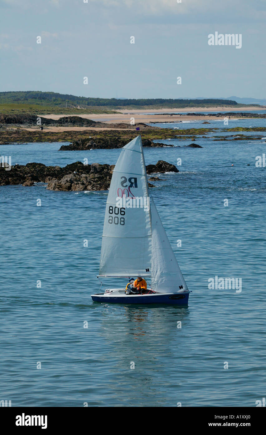 In barca a vela in Forth Estuary, North Berwick, Scotland, Regno Unito Europa, Mare del Nord, Foto Stock