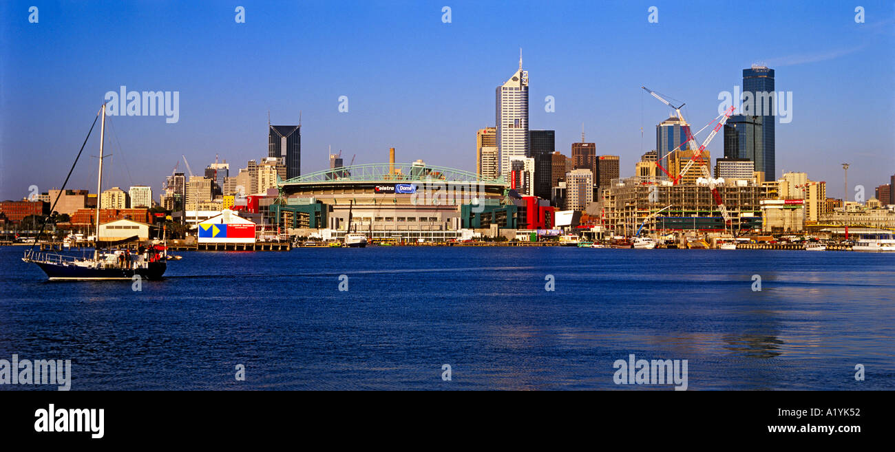 Docklands Melbourne Fiume Yarra Victoria Australia orizzontale panoramica Foto Stock