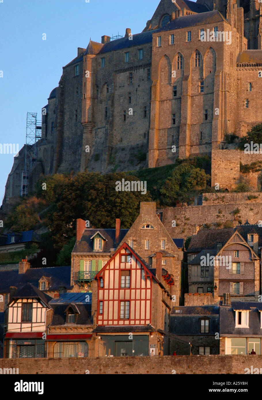 Vista Mont Saint Michel Monte San St S Michael canale inglese La Manche meraviglia Normandia Normandie Nord Ovest della Francia Europa Foto Stock