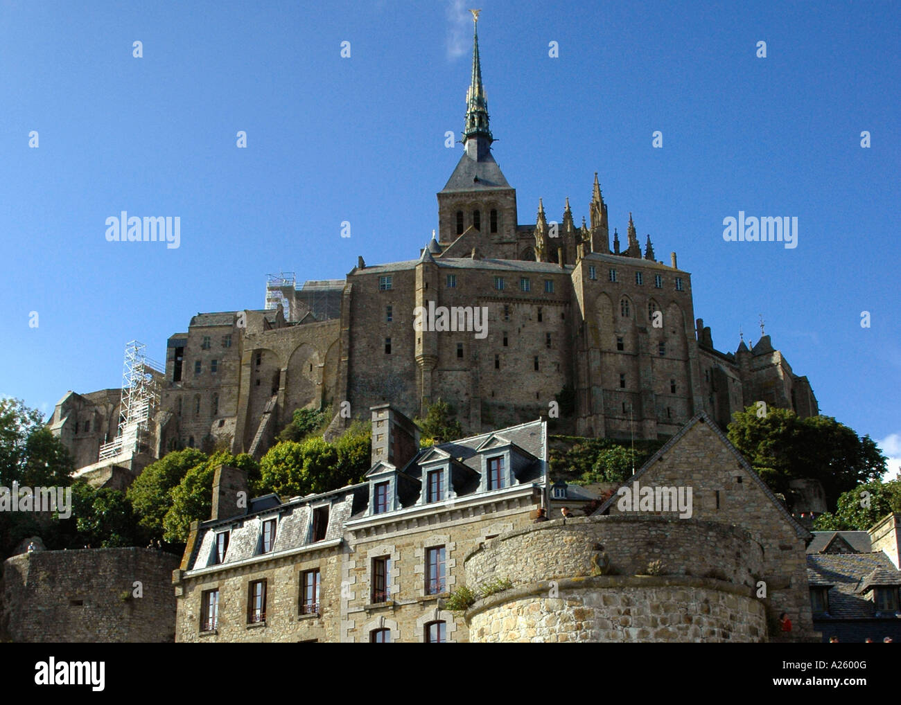 Vista Mont Saint Michel Monte San St S Michael canale inglese La Manche meraviglia Normandia Normandie Nord Ovest della Francia Europa Foto Stock