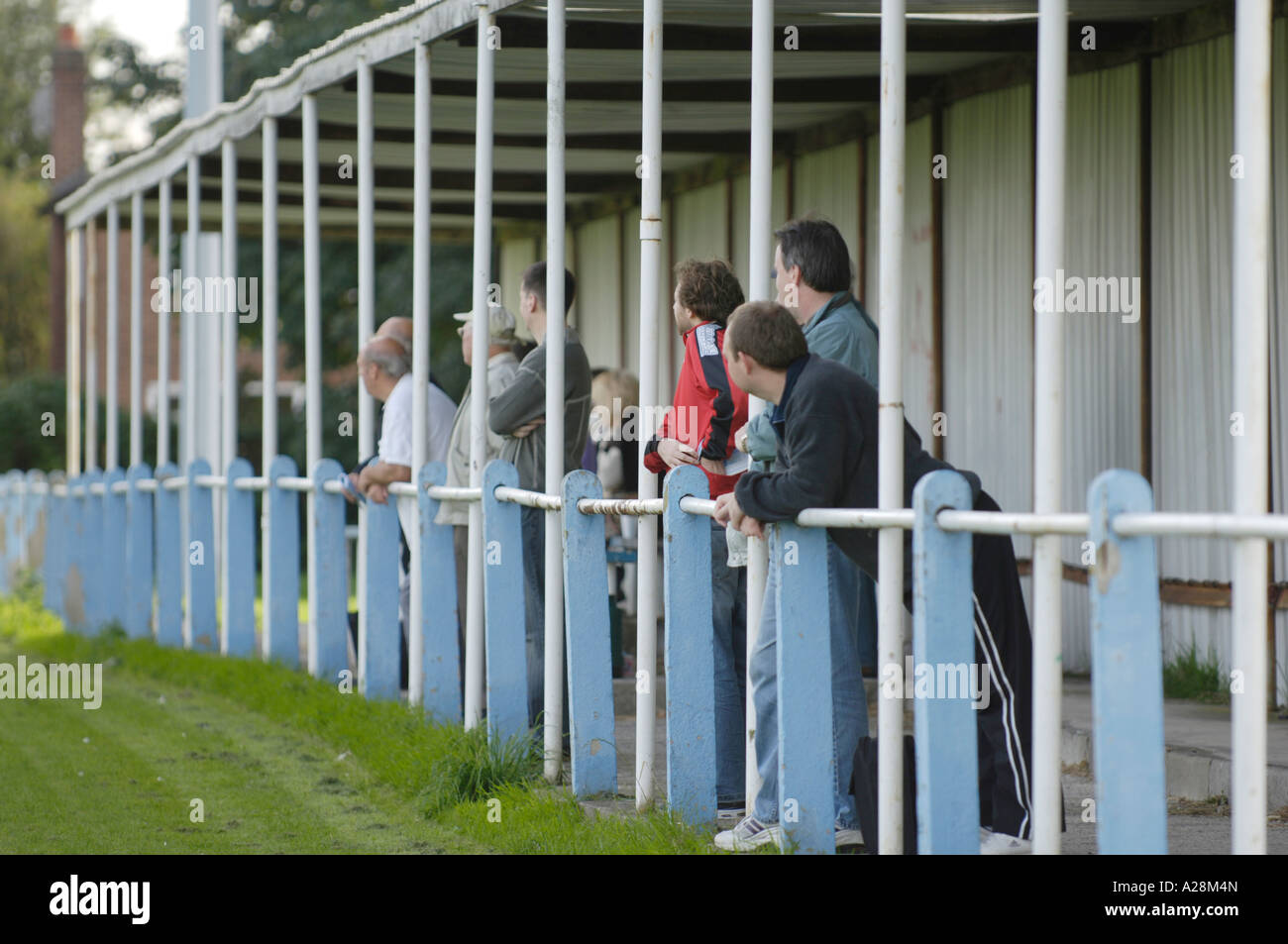 I tifosi di calcio in corrispondenza Non-League Foto Stock