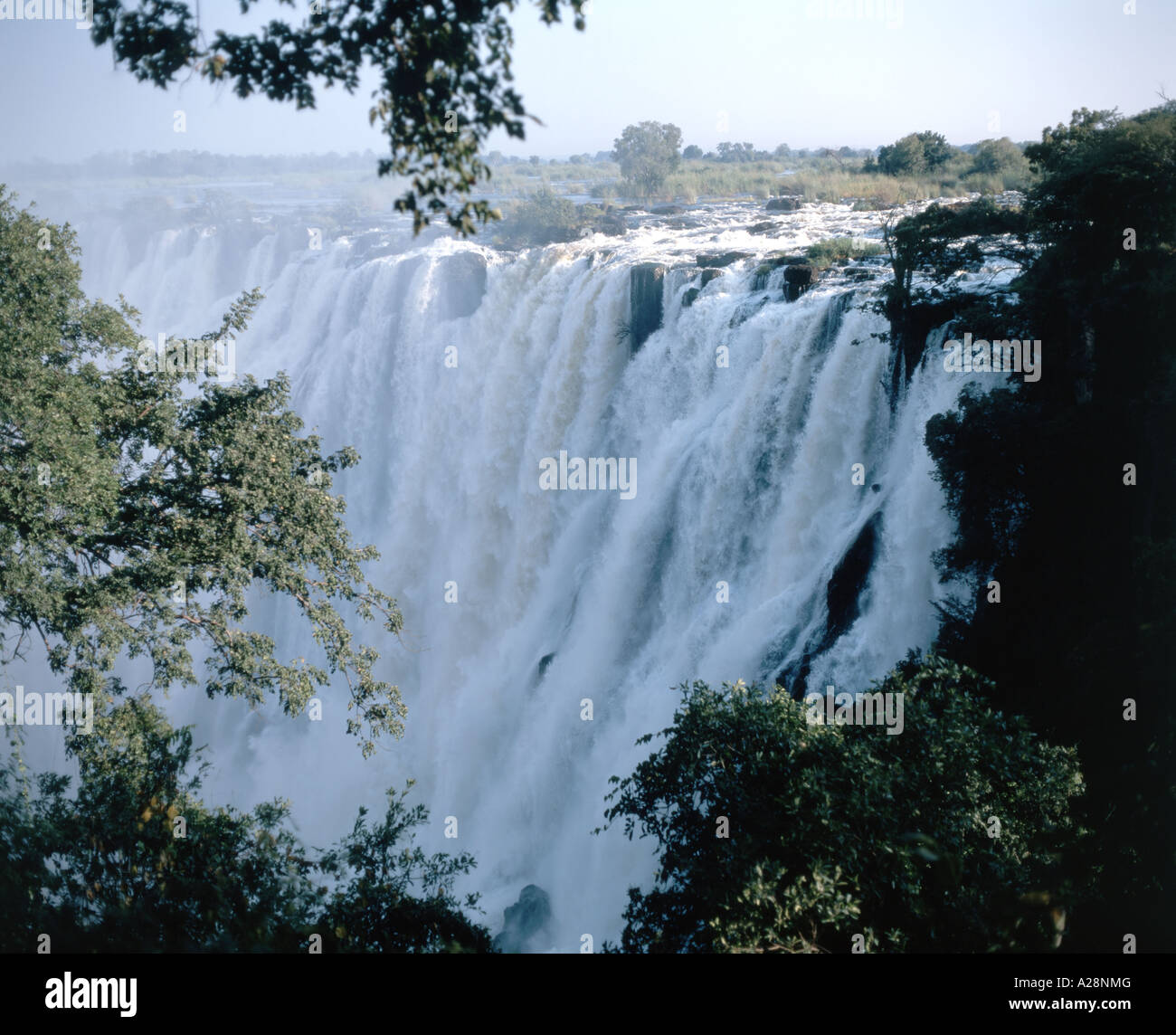 Victoria Falls (Mosi-oa-Tunya), Livingstone, sud della provincia, Zambia Foto Stock